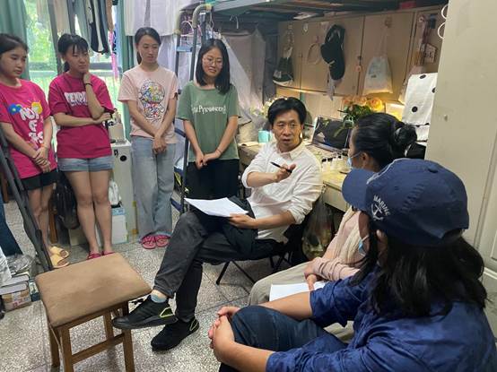 说明: E:\欢迎来到公赌船jcjc710\员工档案\2022年工作\1.员工工作\毕业生\校领导访企拓岗(深入寝室,深入员工、深入企业)\走访寝室图片\fa8a9a134fdcccc2c1e8de02b6f037f.jpg 说明: E:\欢迎来到公赌船jcjc710\员工档案\2022年工作\1.员工工作\毕业生\校领导访企拓岗(深入寝室,深入员工、深入企业)\走访寝室图片\fa8a9a134fdcccc2c1e8de02b6f037f.jpg